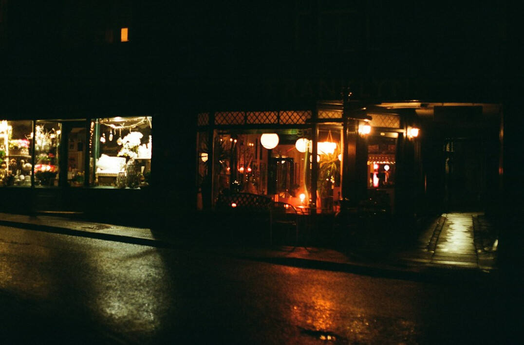 guard checking store windows